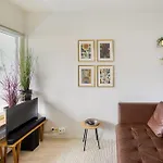 Eastend Pearl - Studio With Great Kitchen - Subway And Shops Near