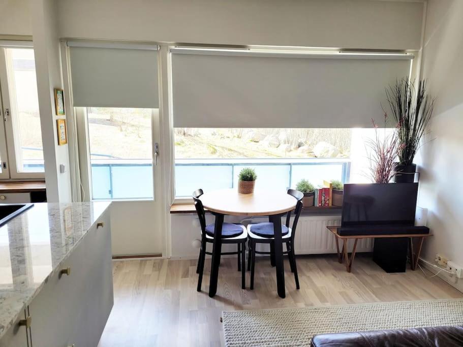 Eastend Pearl - Studio With Great Kitchen - Subway And Shops Near Helsinki